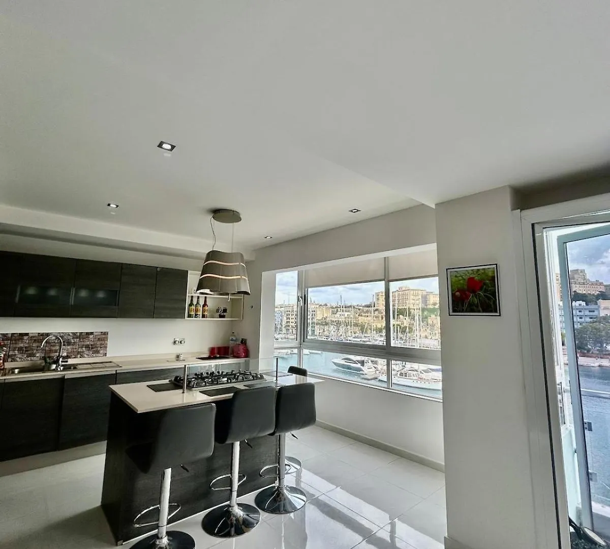 Luxury Seafront Apartment 3Br Ta Xbiex Malta